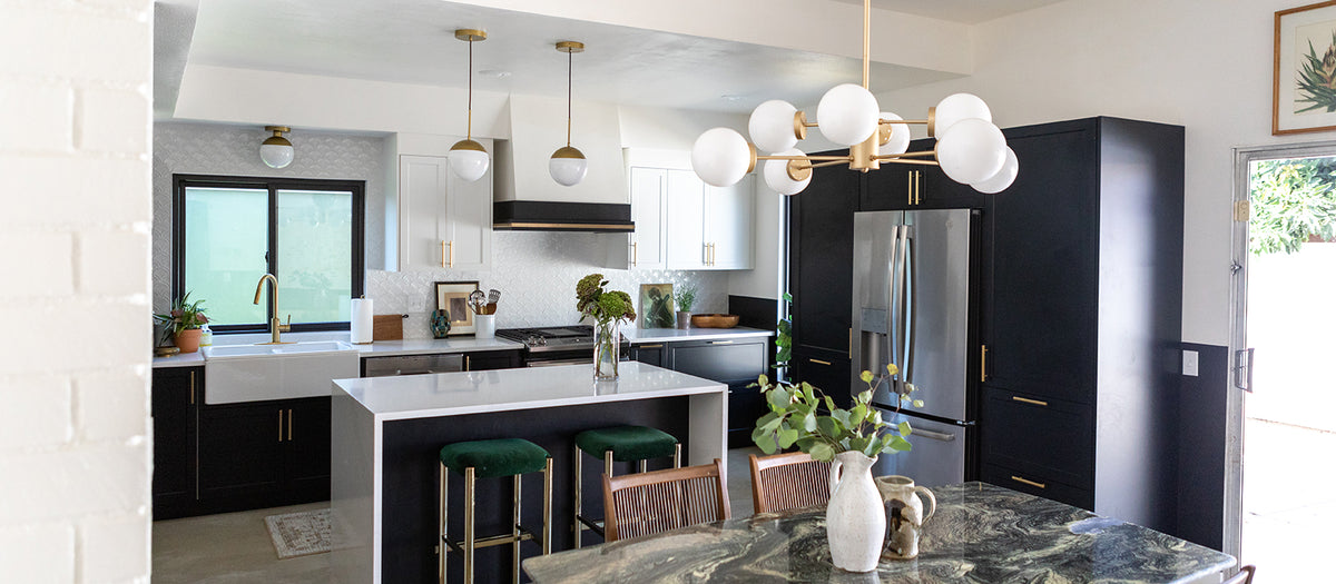 HomesmithLA's Modern Black and White Shaker Kitchen – Semihandmade