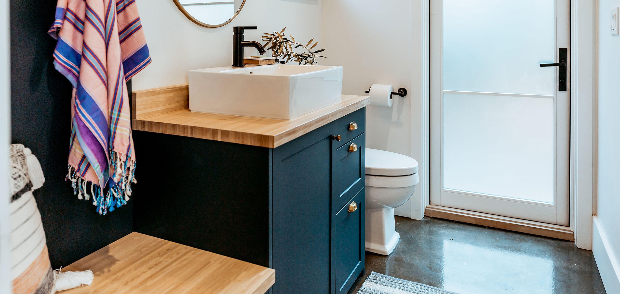 Delightful Guest Bath with Supermatte Night Sky Shaker