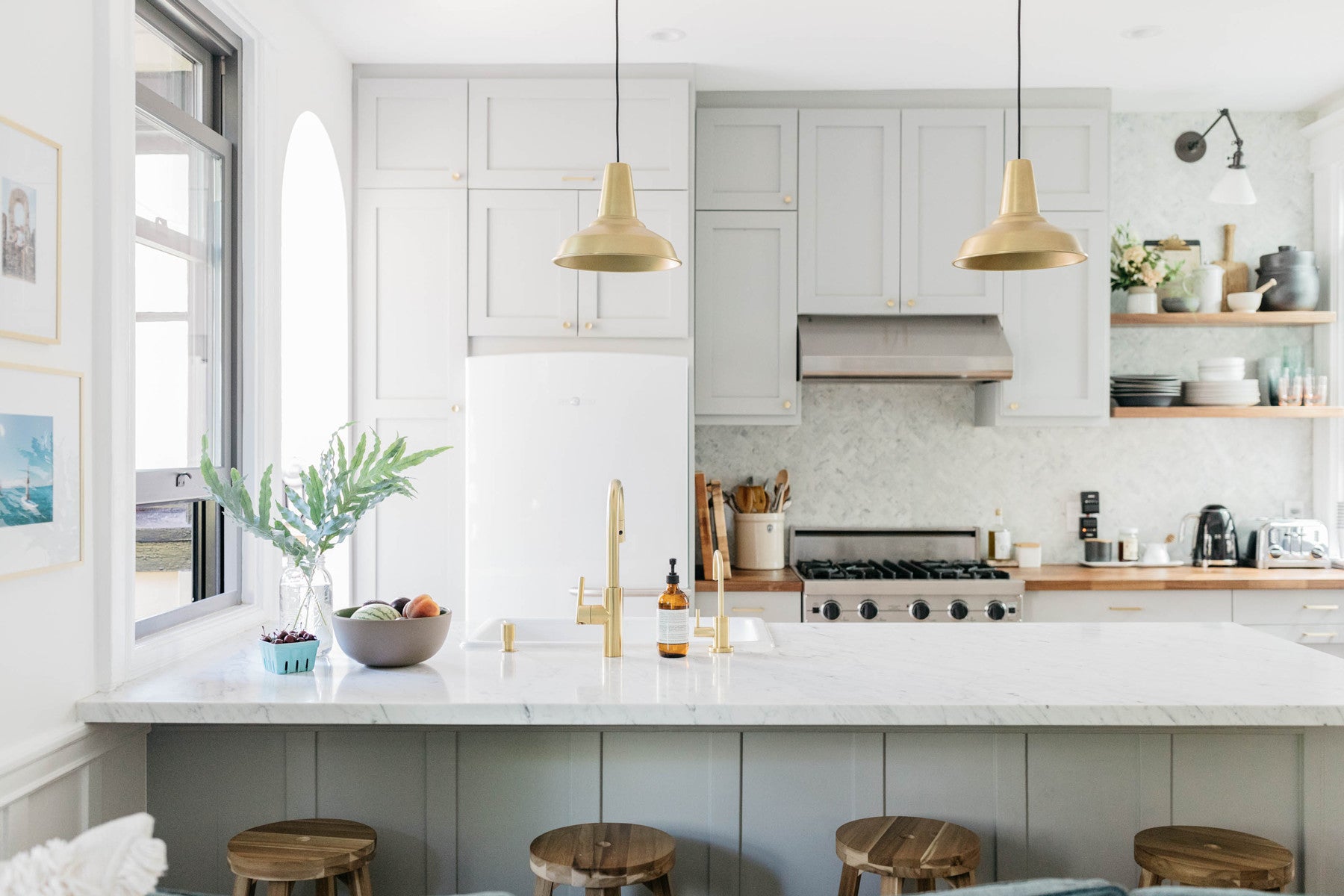 Bringing Light to a Closed-In San Francisco Kitchen