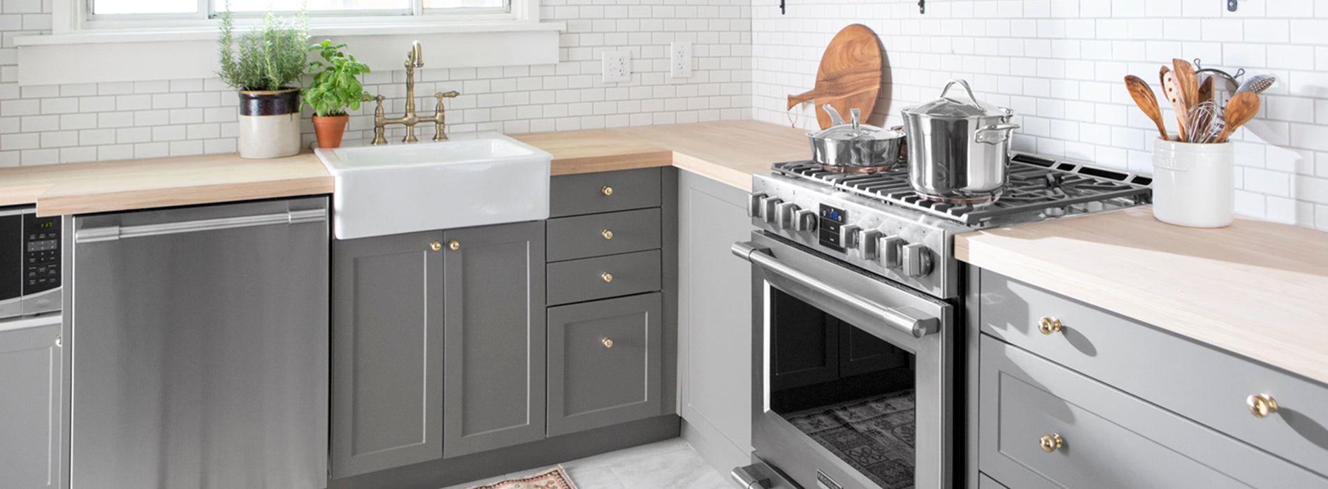 Chris Loves Julia: Before and After