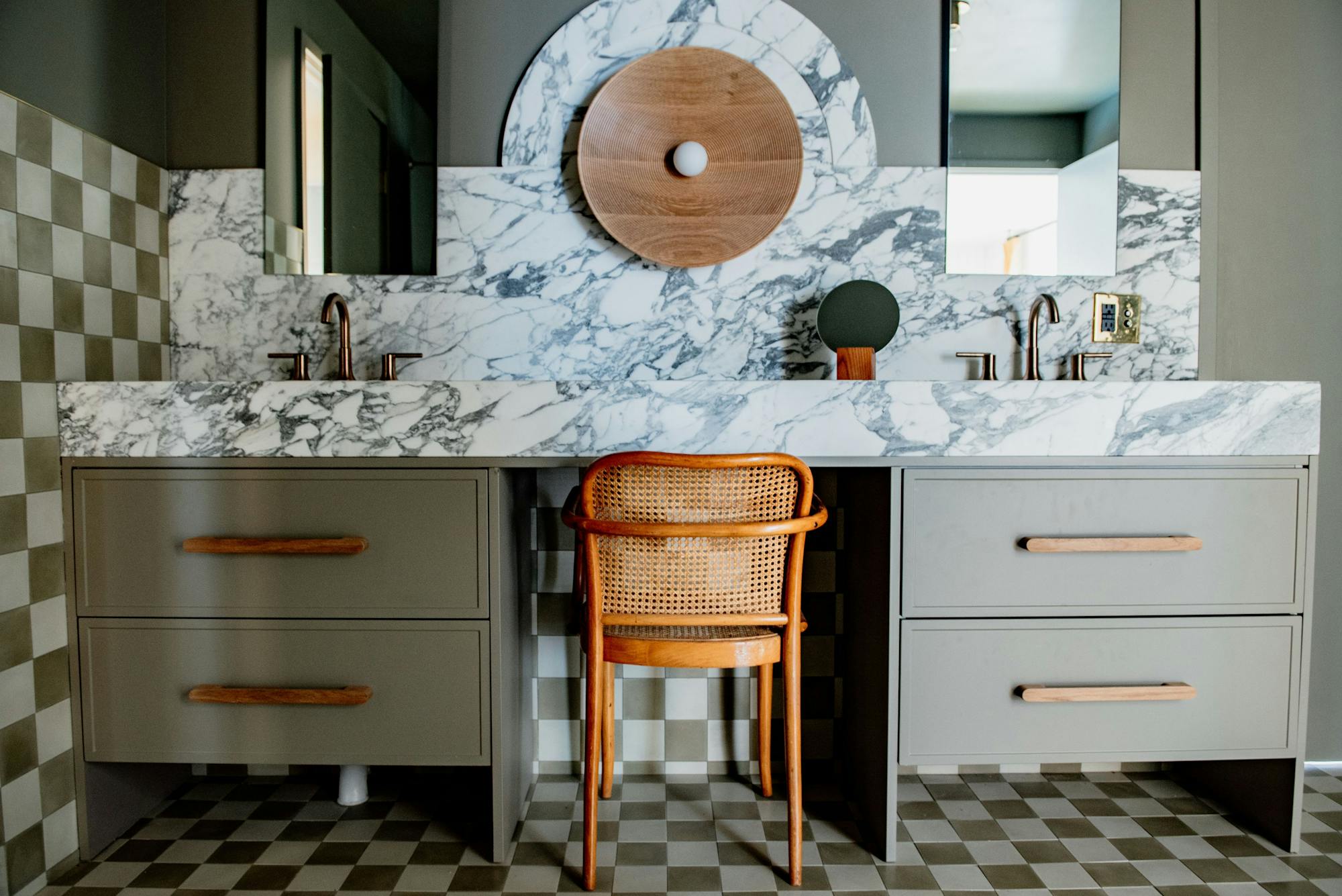 Bold Patterns, Sleek Lines: A Stunning Bathroom Makeover