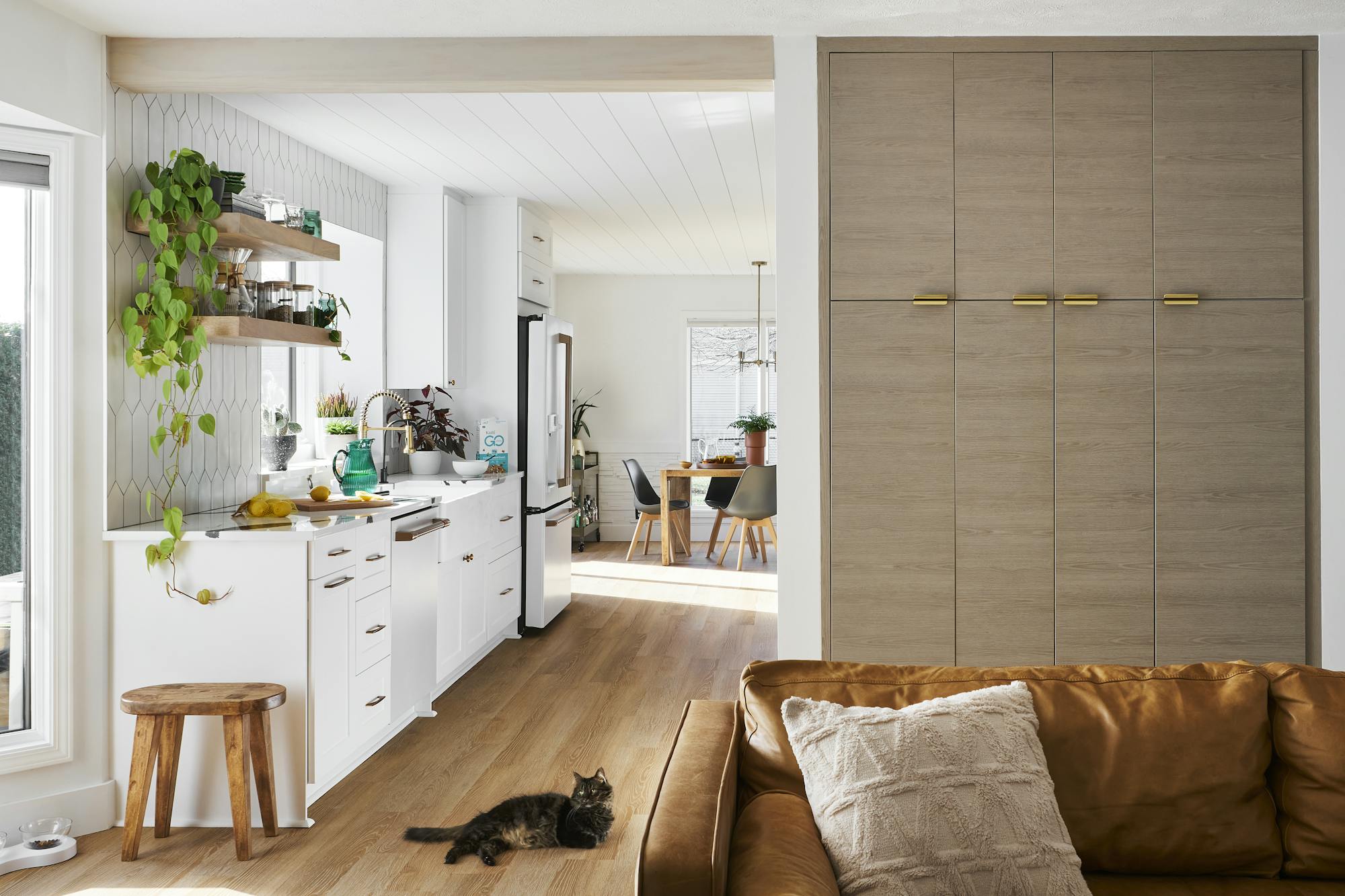 Airy & Inviting
