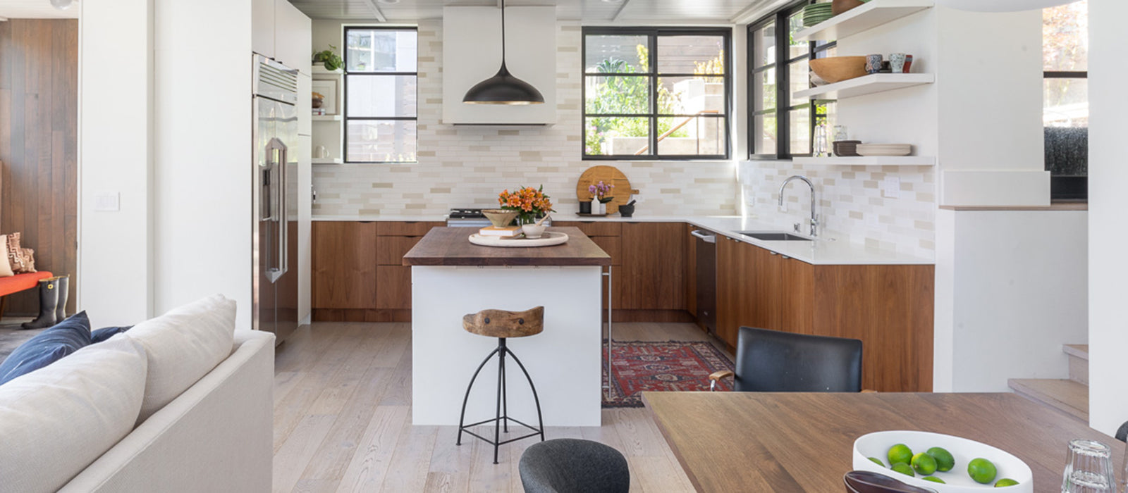 Welcoming Spacious Kitchen with Sequenced Walnut