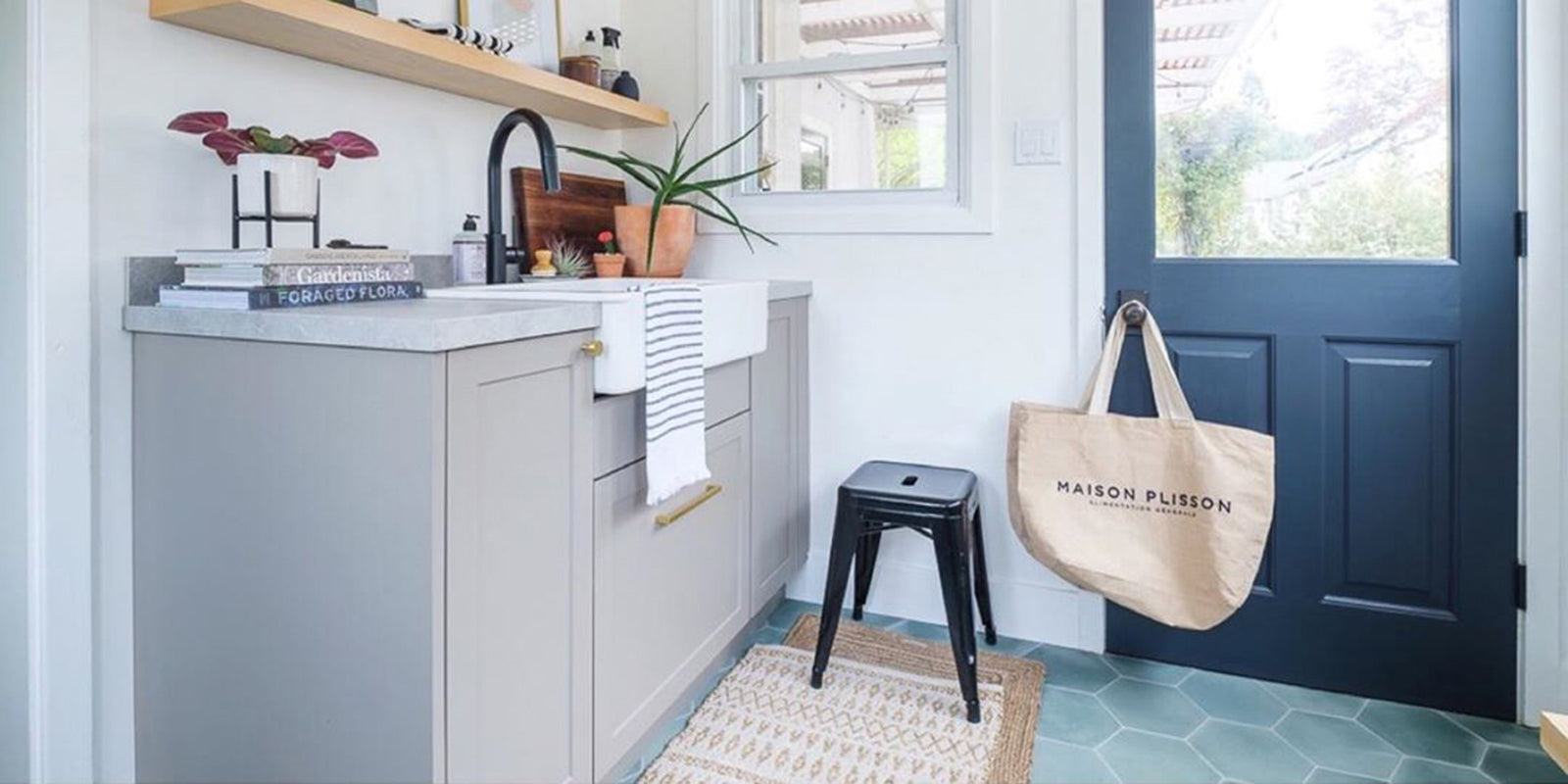 Charming Little Mudroom in San Anselmo
