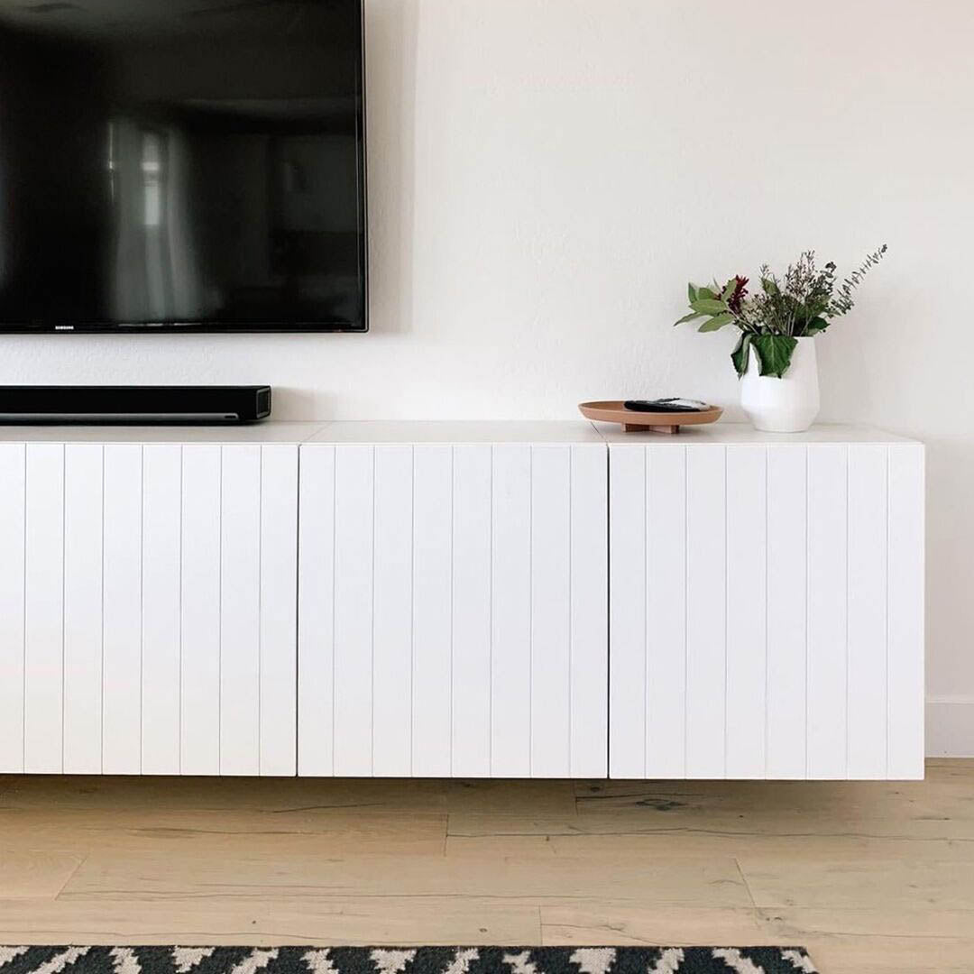 White SSS Beaded Front for Besta
