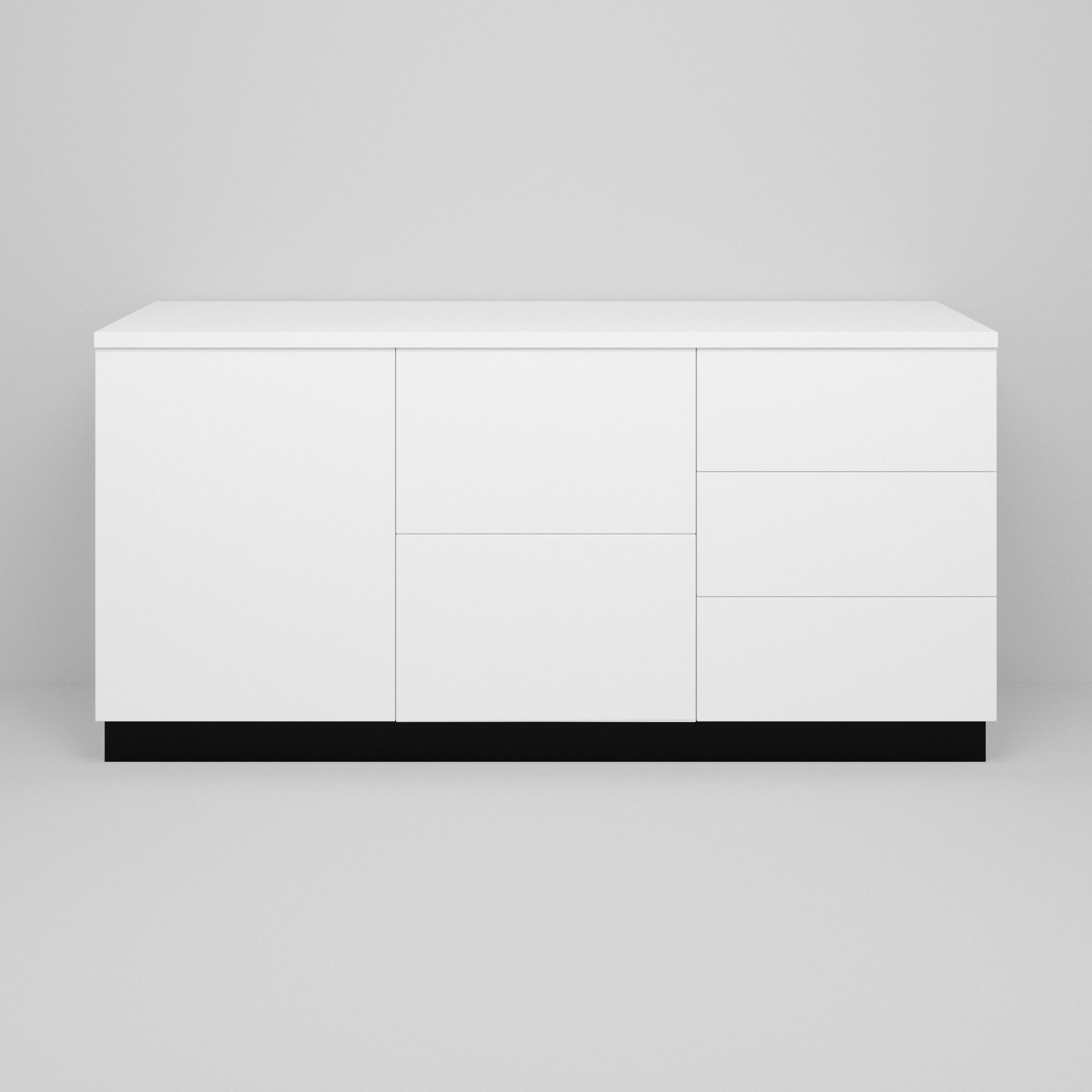 Black Supermatte Slab Toekick for Akurum