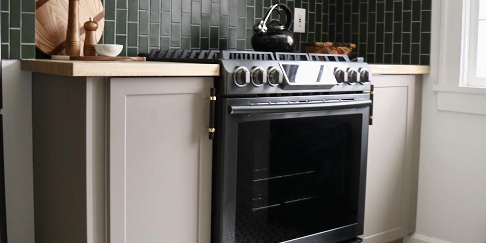 Modern Monochrome Kitchen Packed with Style