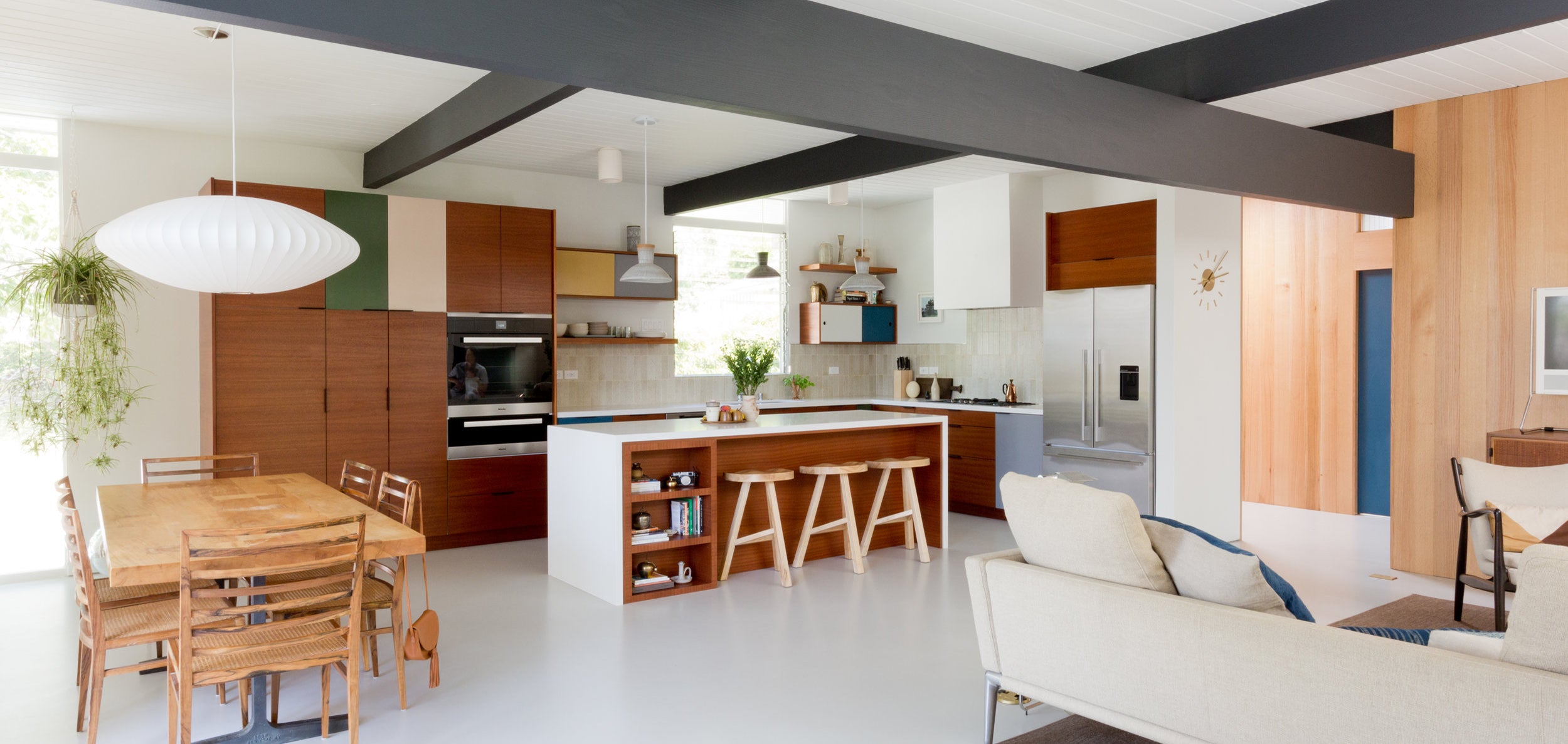 Mid-century Perfection in Pacific Palisades