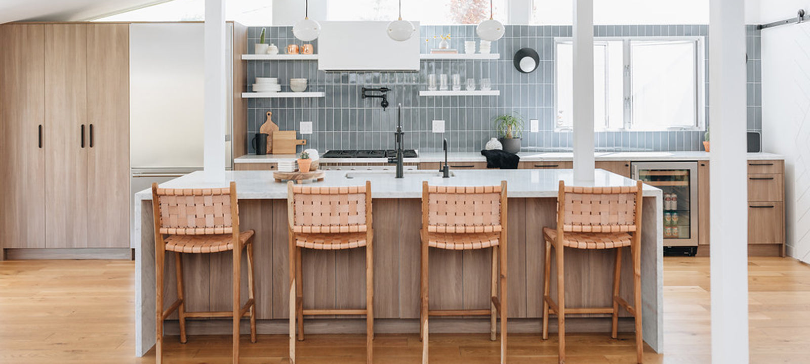 Mid-century Modern Kitchen with Cozy Textured Cabinets