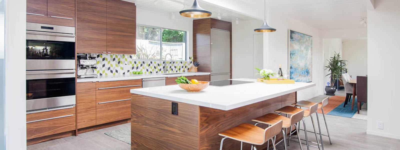 An Inspiring Eichler Home with Walnut Cabinet Fronts