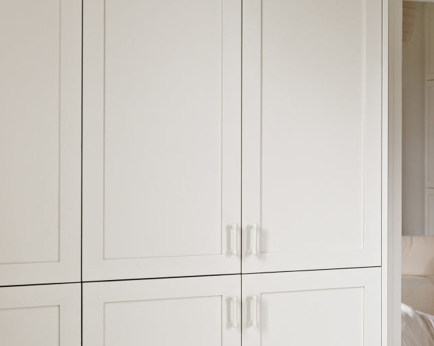 Paper White Shaker Leanne Ford